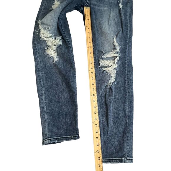 Judy Blue Womens Medium Wash High Rise Distressed Boyfriend Jeans 7/28 - Picture 6 of 9